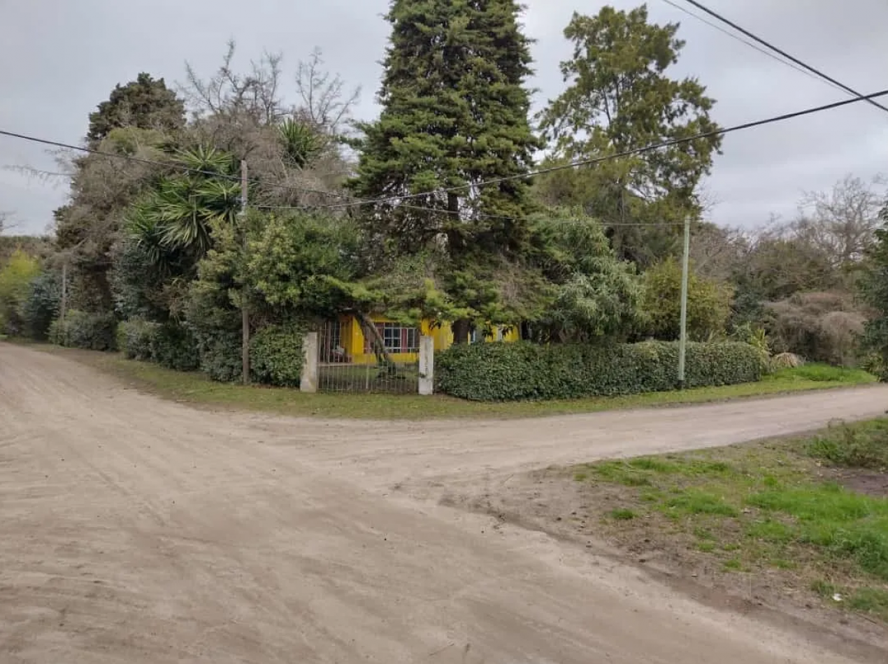 Casa De 5 Ambientes En Punta Indio.