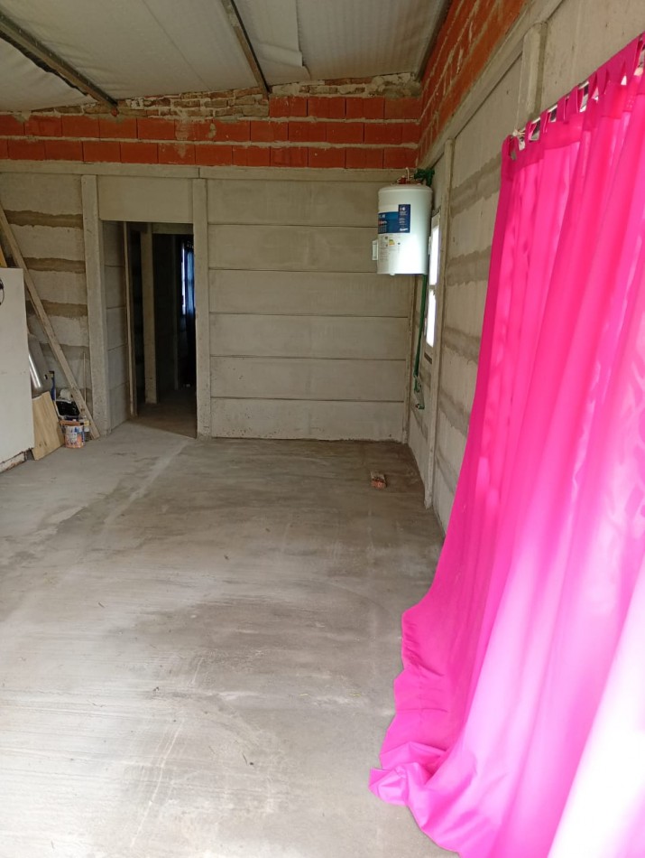 Casa en construccion sobre calle Tobas entre El Cuando y Calchaquies