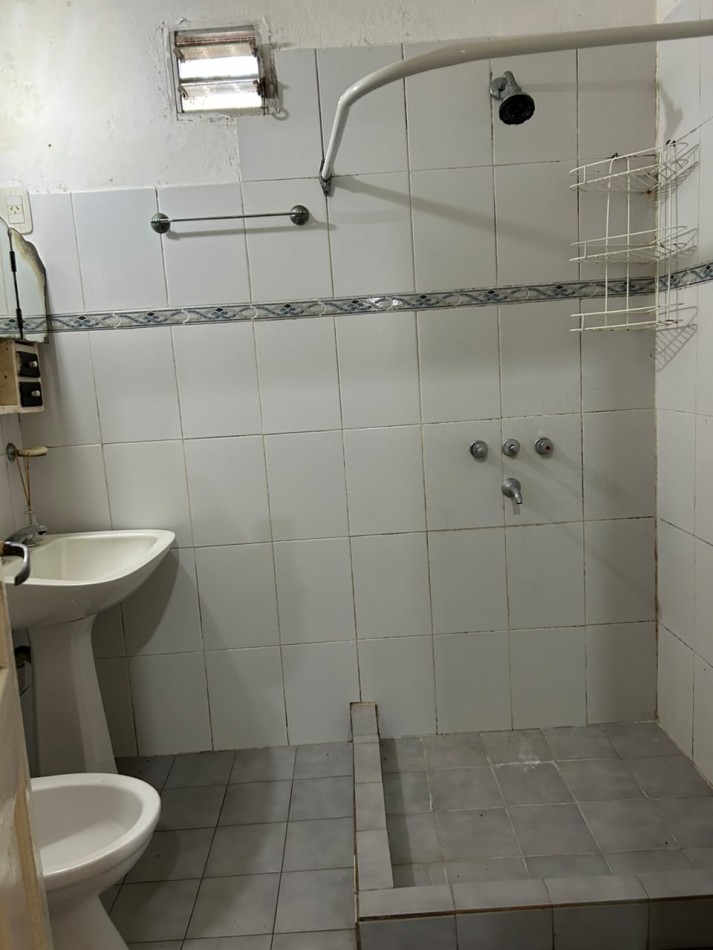 Casa sobre calle Mamboreta entre Sarmiento y La Selva, localidad de Punta Indio