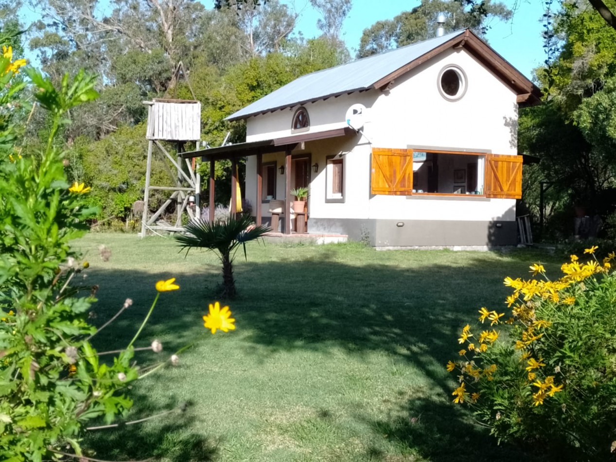 Casa campestre estilo cabaña loft de doble altura en calle El Pericon, Punta Indio