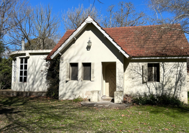 Casa en esquina de Lavalle y Belgrano, Punta Indio
